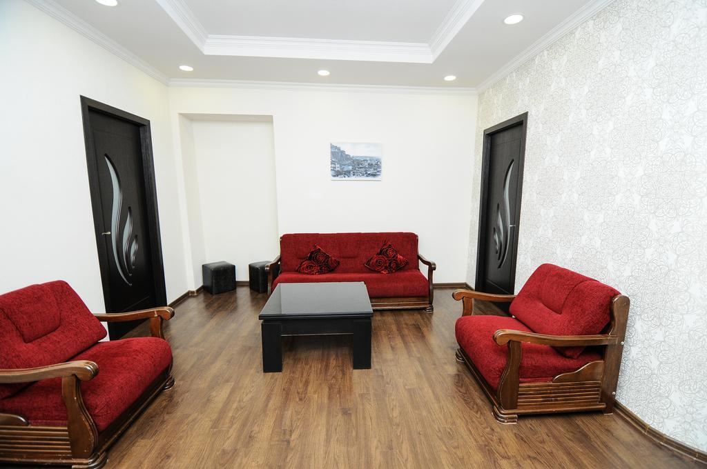 Elegant Modern Apartment Tbilisi Exterior photo